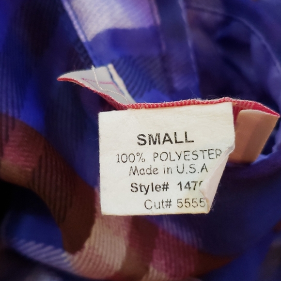 EUC Watercolor long sleeve shirt. - Picture 7 of 7